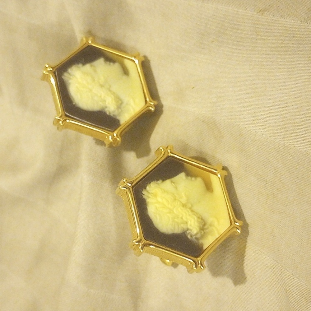 Cameo cufflinks, EUC